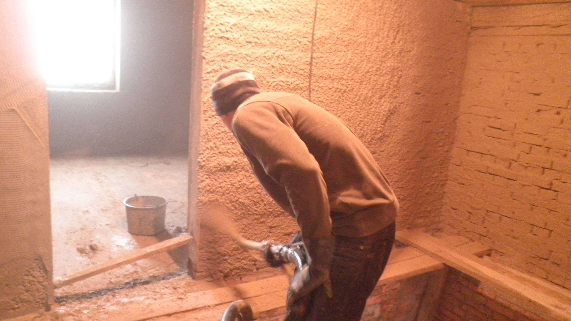Оштукатуривание стен домов глиной: как сделать глиняный раствор, состав, пропорции.