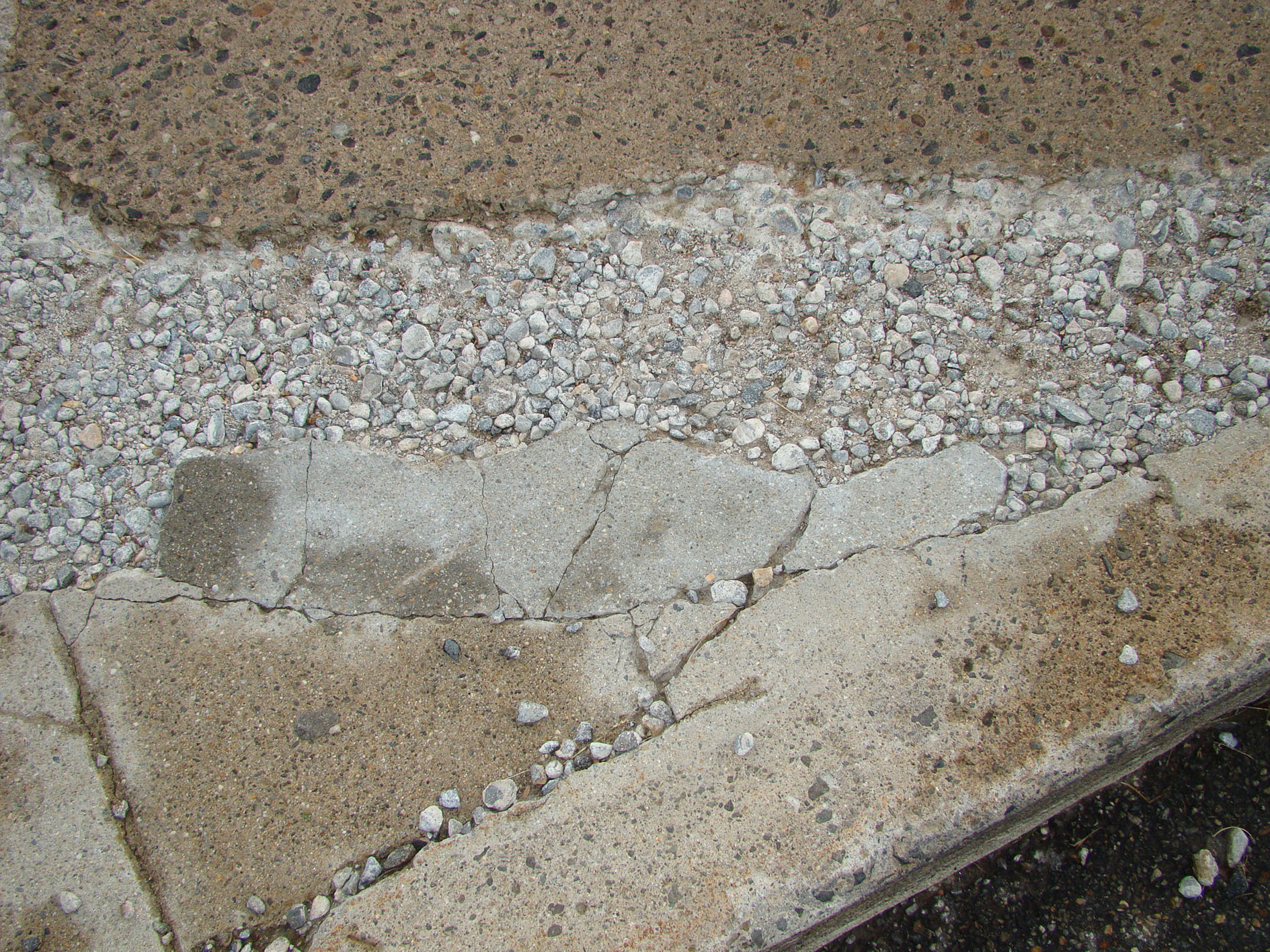 Почему крошится бетон после заливки и зимы: что делать