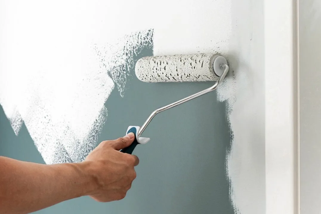 Штукатурка стен под покраску: требования к качеству, выбор материала и технология