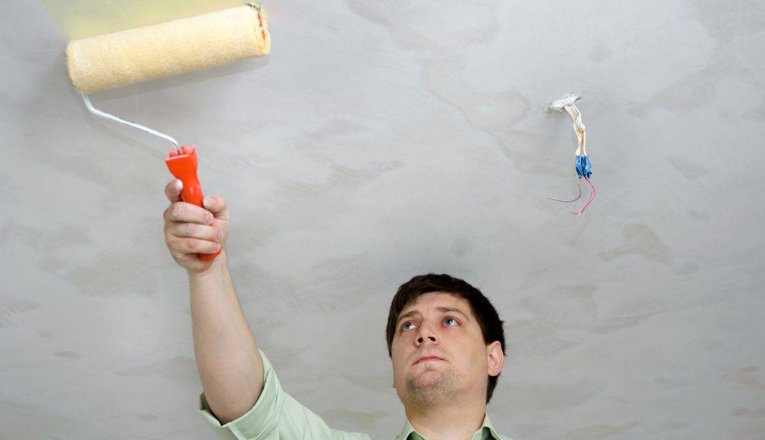 Каким валиком лучше красить потолок водоэмульсионной краской?