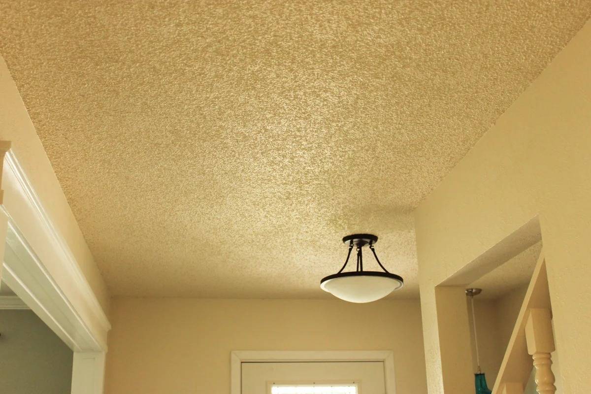 Декоративная штукатурка на потолок - отделка своими руками, фото и видео примеры