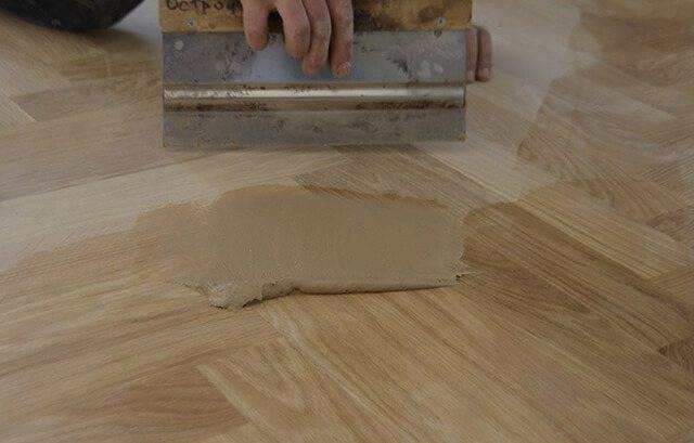 Как подготовить деревянный пол под ламинат своими руками: инструкция +видео