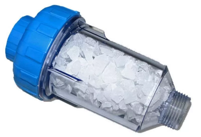 Полифосфатный фильтр для воды: плюсы и минусы установки и использования