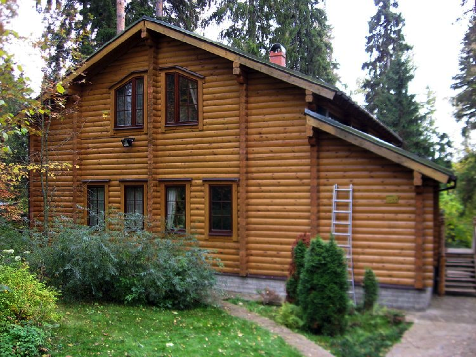 Какой дом лучше кирпичный или деревянный: плюсы и минусы, сравнение