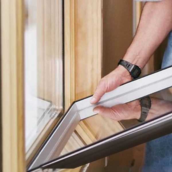 Как вставить стекло в деревянную раму: инструкция