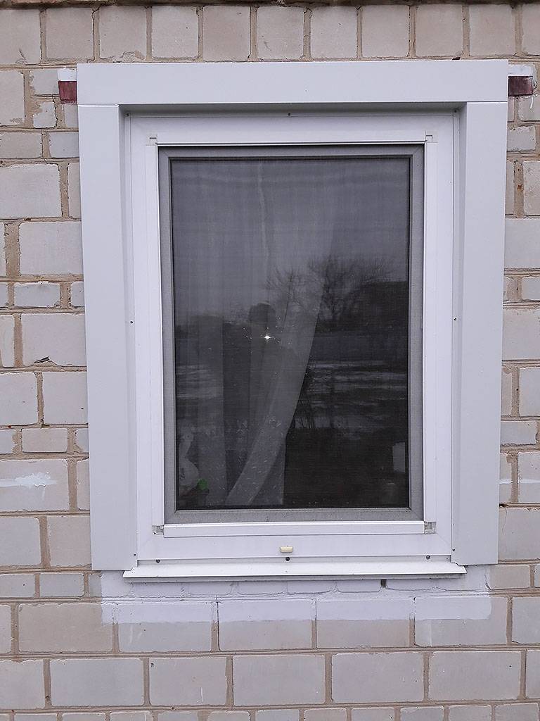 Как поставить металлические откосы на пластиковые окна снаружи? - patsi.ru