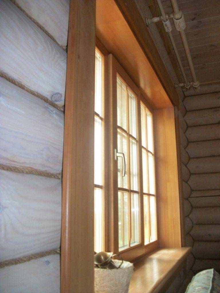 Деревянная обналичка окон в деревянном доме